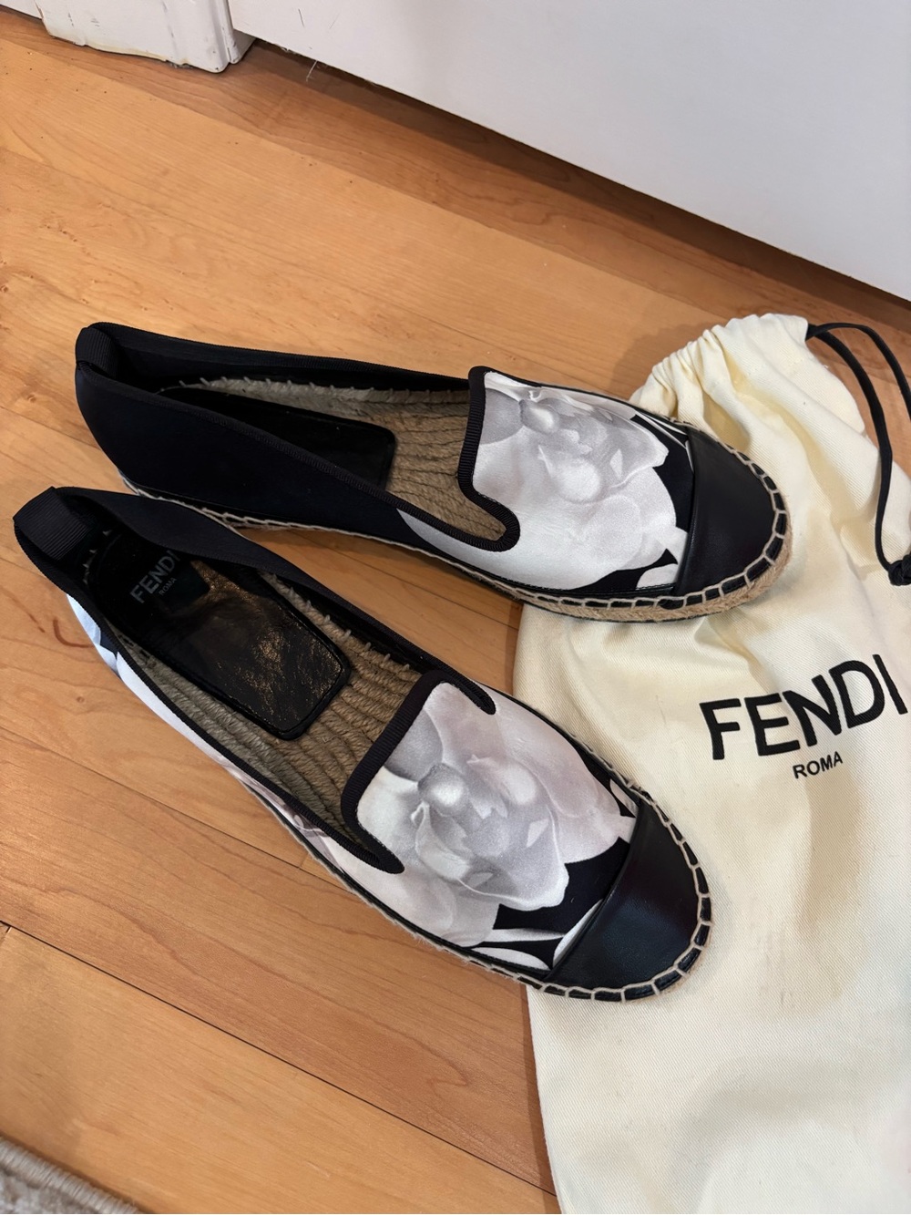 Fendi Black Espadrilles with White Floral Print - size 38.5 - worn one time!